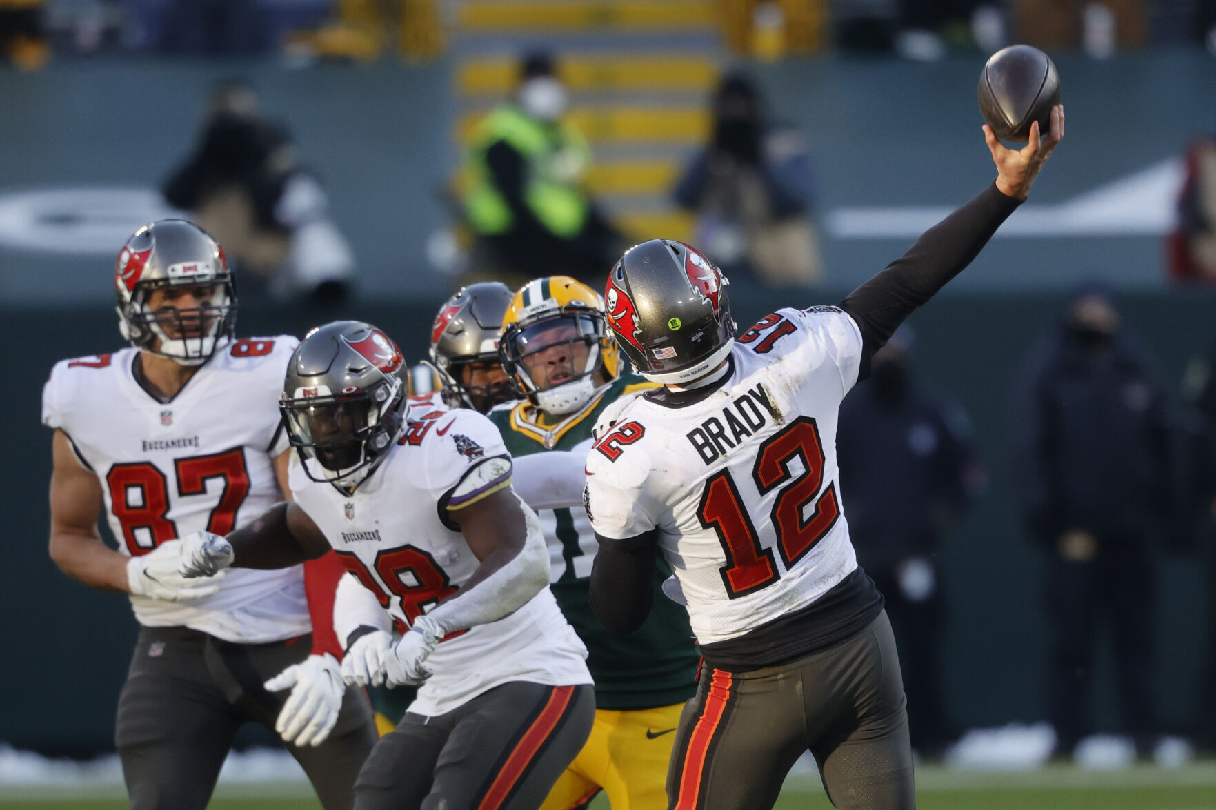 Buccaneers Packers Football